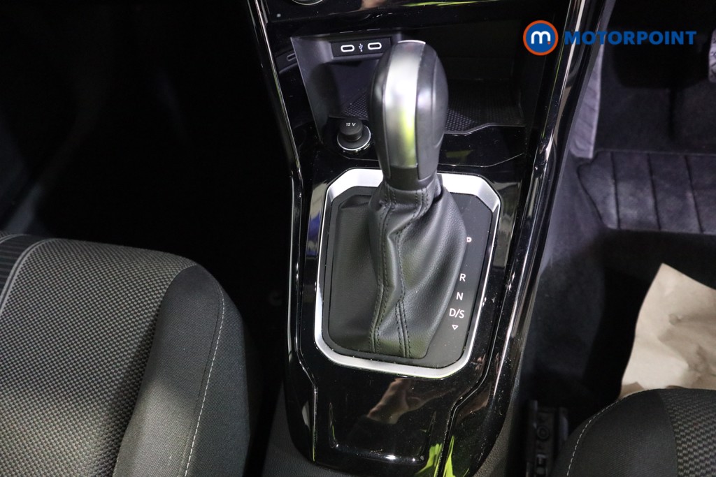 Volkswagen T-Roc Black Edition Automatic Petrol SUV - Stock Number (1619245) - 9th supplementary image