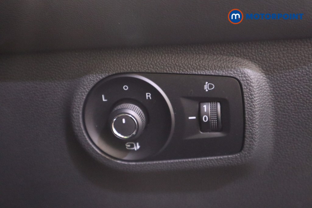 Mg Motor Uk ZS Exclusive Automatic Petrol SUV - Stock Number (1621479) - 10th supplementary image