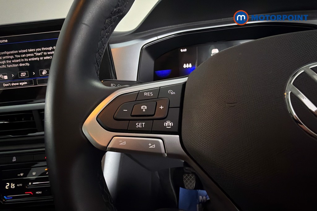 Volkswagen T-Roc Life Manual Petrol SUV - Stock Number (1621515) - 3rd supplementary image