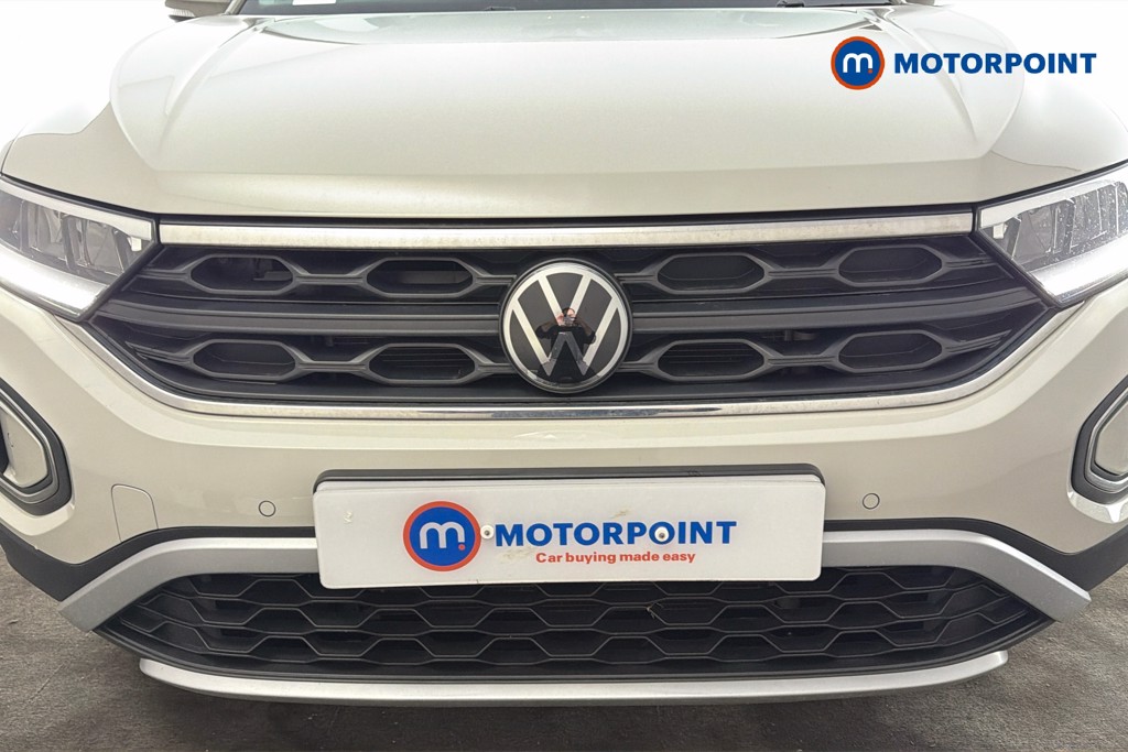 Volkswagen T-Roc Life Manual Petrol SUV - Stock Number (1621515) - 45th supplementary image