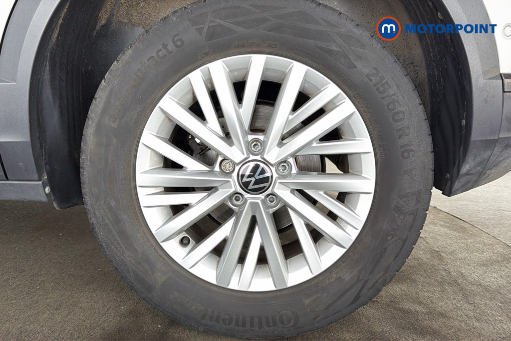 Volkswagen T-Roc Life Manual Petrol SUV - Stock Number (1621515) - 48th supplementary image
