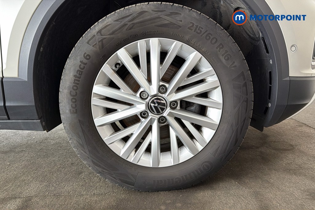 Volkswagen T-Roc Life Manual Petrol SUV - Stock Number (1621515) - 50th supplementary image