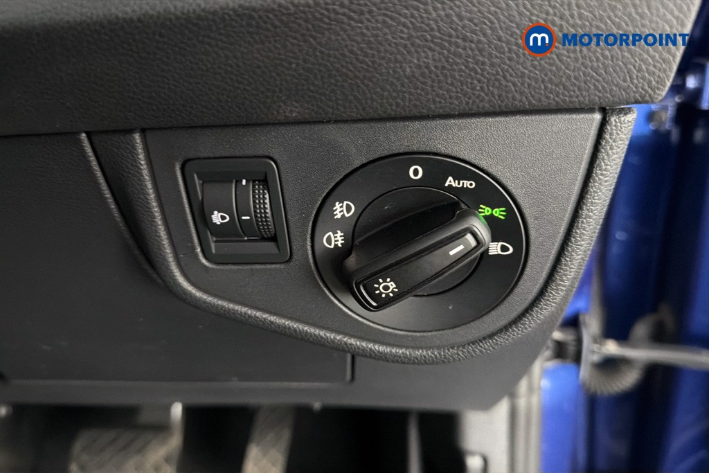 Volkswagen Taigo Life Automatic Petrol SUV - Stock Number (1621564) - 18th supplementary image