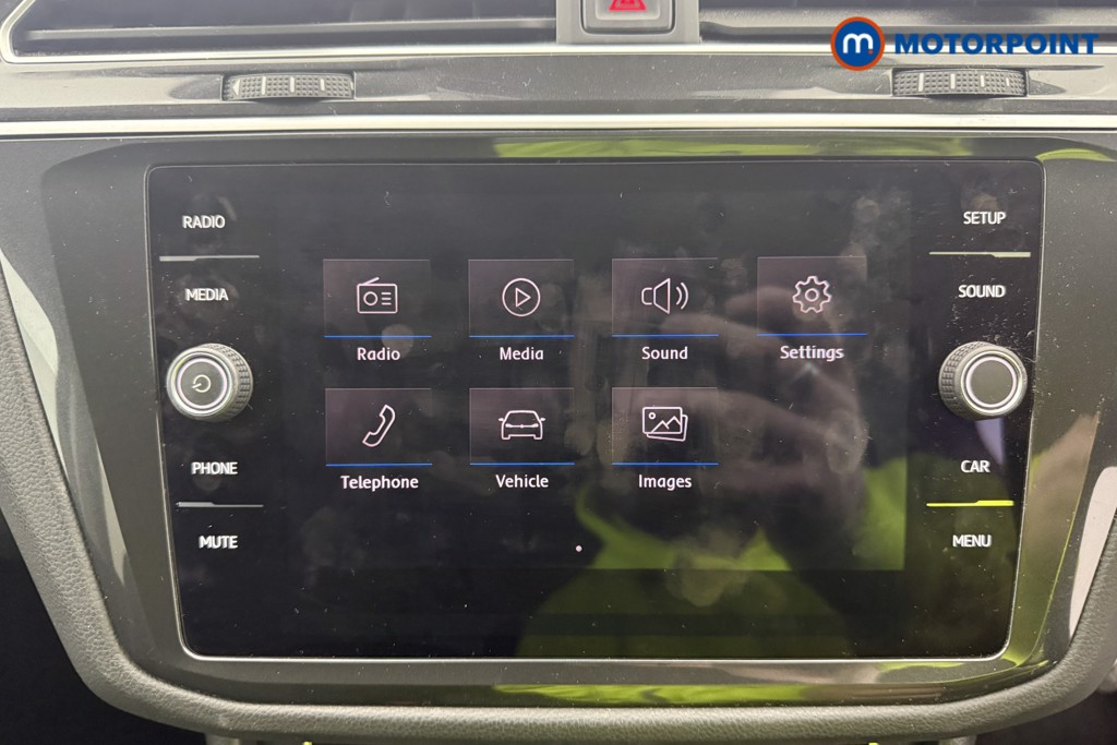 Volkswagen Tiguan S Manual Petrol SUV - Stock Number (1621755) - 7th supplementary image