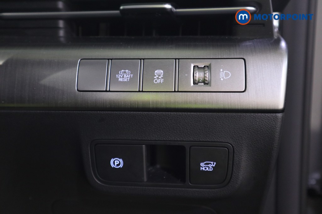 Hyundai Kona Ultimate Automatic Petrol-Electric Hybrid SUV - Stock Number (1621866) - 11th supplementary image