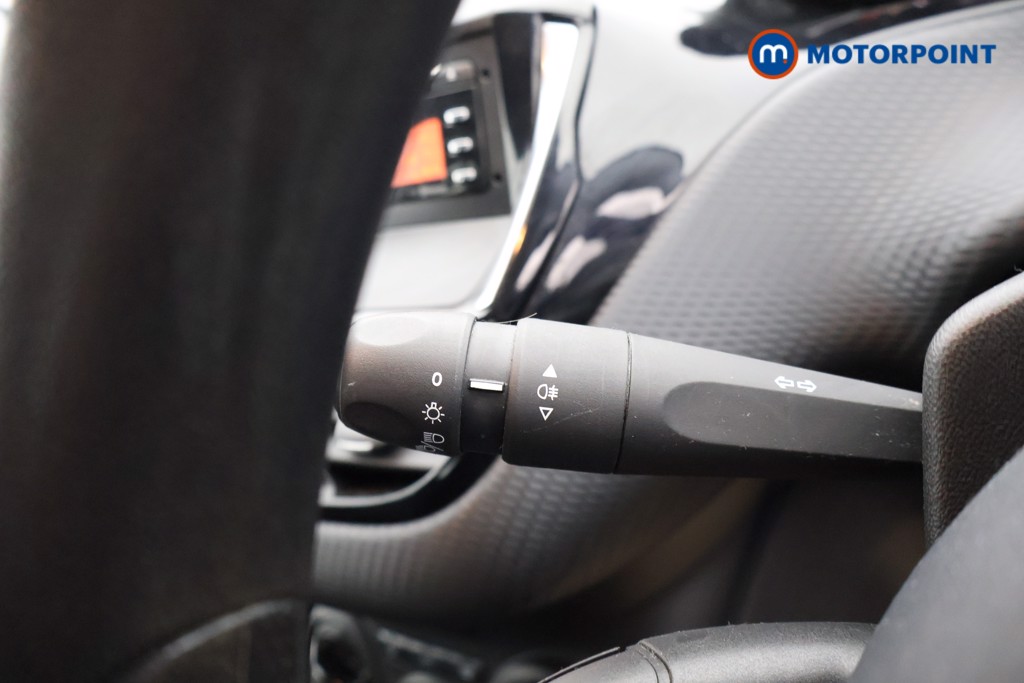 Peugeot 208 Access A-C Manual Petrol Hatchback - Stock Number (1621978) - 8th supplementary image