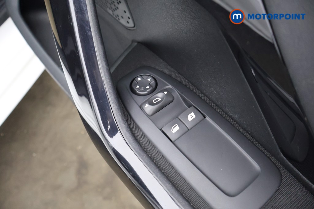 Peugeot 208 Access A-C Manual Petrol Hatchback - Stock Number (1621978) - 15th supplementary image