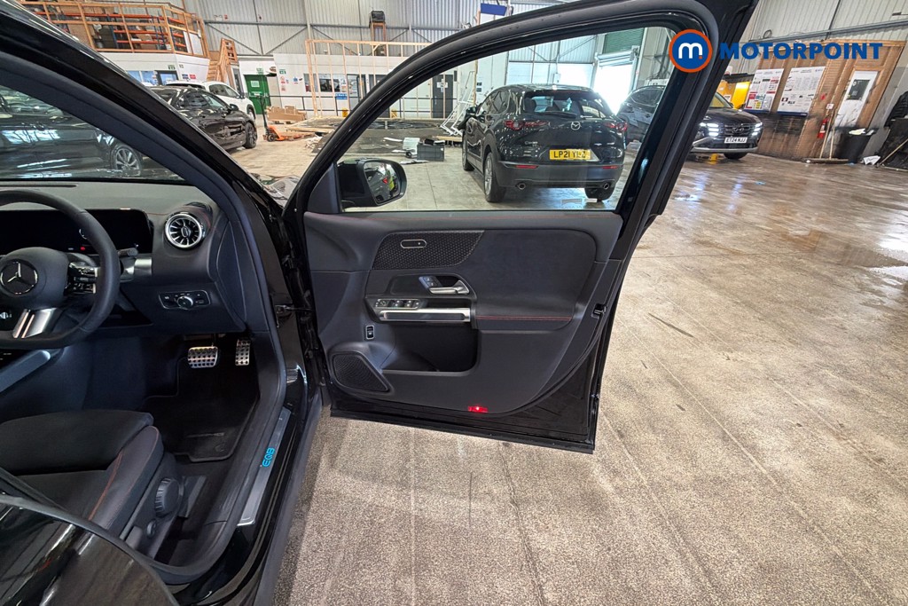 Mercedes-Benz EQB Urban Edition Automatic Electric SUV - Stock Number (1622738) - 19th supplementary image