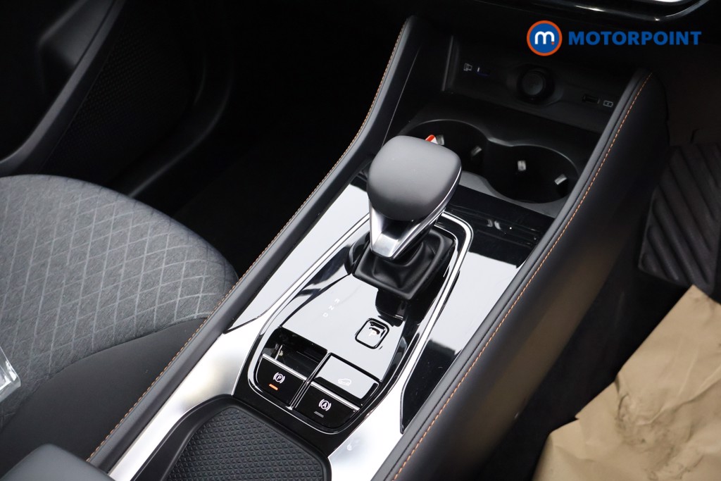 Mg Motor Uk HS SE Automatic Petrol-Electric Hybrid SUV - Stock Number (1623052) - 13th supplementary image