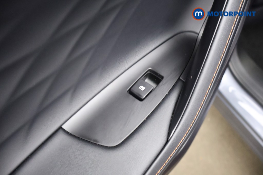 Mg Motor Uk HS SE Automatic Petrol-Electric Hybrid SUV - Stock Number (1623052) - 28th supplementary image