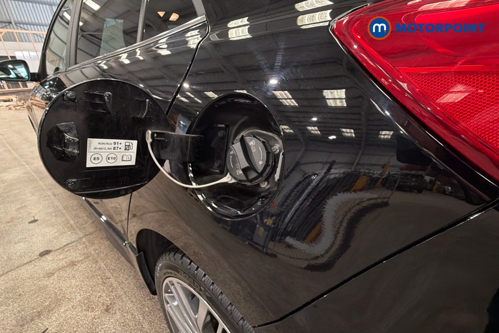 KIA RIO Gt-Line S Automatic Petrol Hatchback - Stock Number (1624744) - 41st supplementary image