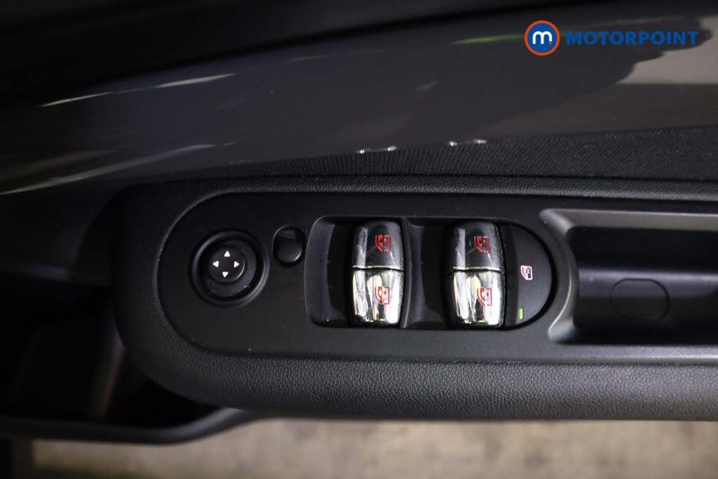 Mini Clubman Cooper S Classic Automatic Petrol Estate - Stock Number (1624784) - 14th supplementary image