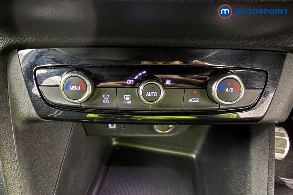 Vauxhall Corsa GS Manual Petrol Hatchback - Stock Number (1624884) - 7th supplementary image