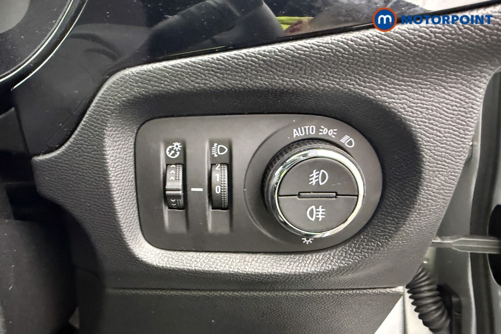 Vauxhall Corsa GS Manual Petrol Hatchback - Stock Number (1624884) - 11th supplementary image