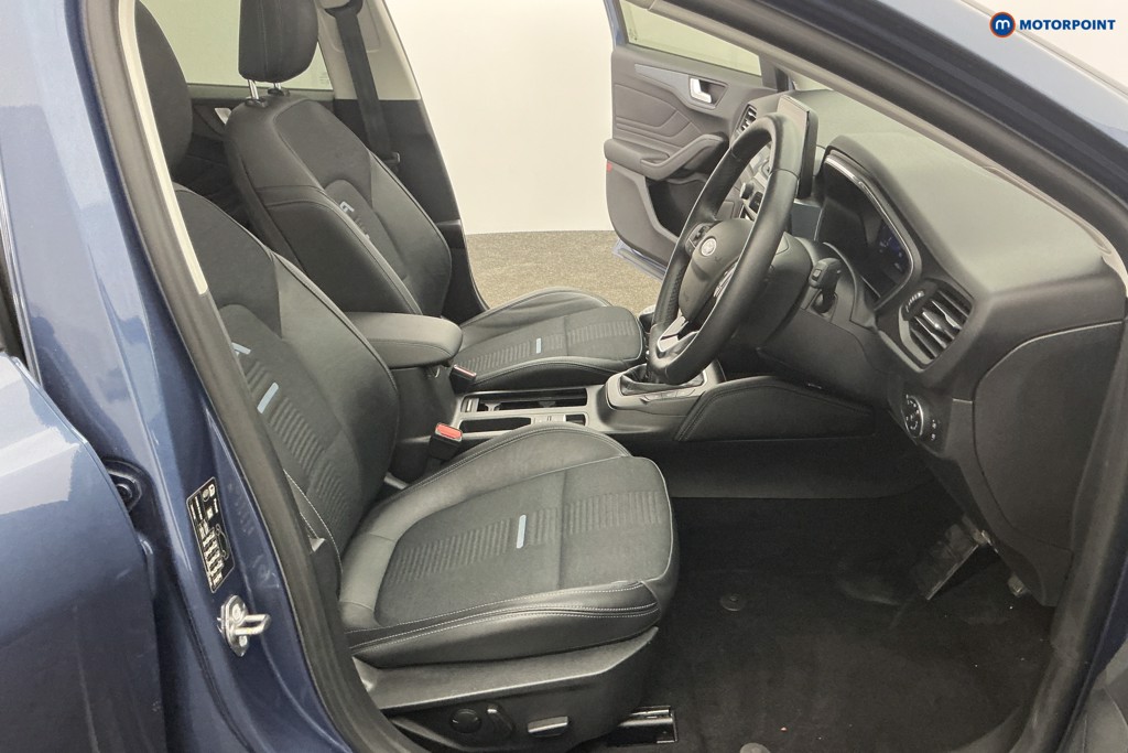 Ford Focus Active X Edition Manual Petrol Estate - Stock Number (1626181) - 5th supplementary image