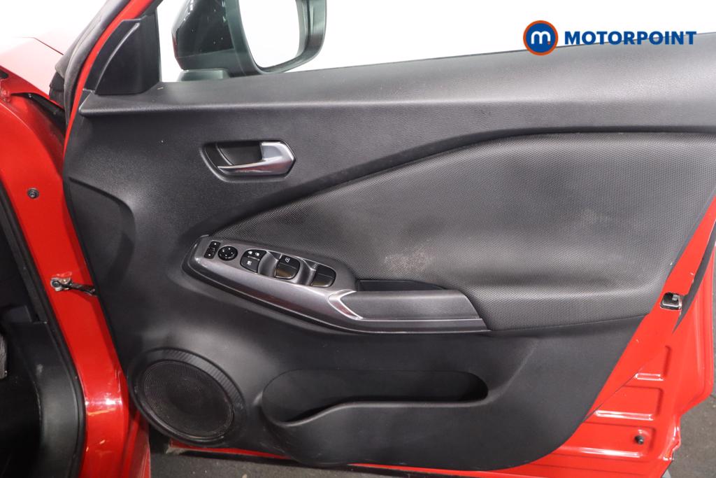 Nissan Juke Acenta Automatic Petrol SUV - Stock Number (1626597) - 9th supplementary image