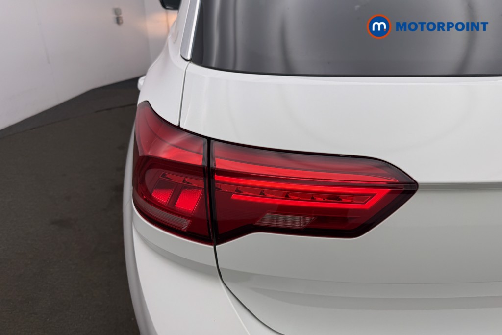 Volkswagen T-Roc Active Manual Petrol SUV - Stock Number (1627269) - 9th supplementary image