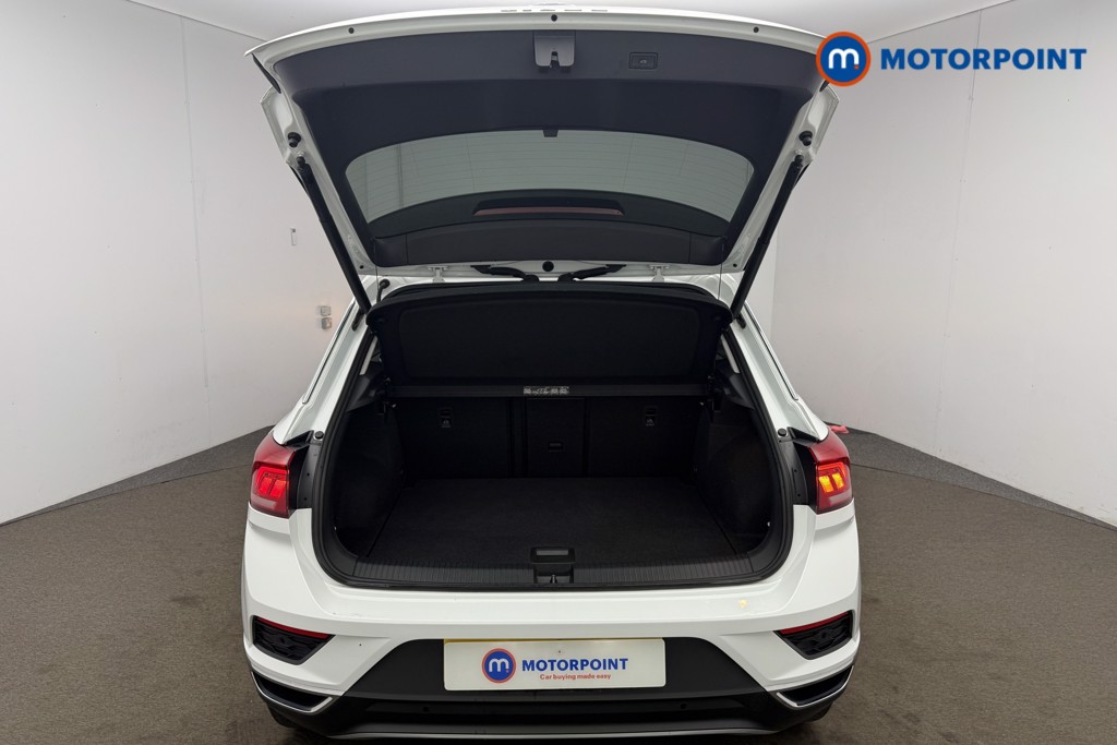 Volkswagen T-Roc Active Manual Petrol SUV - Stock Number (1627269) - 11th supplementary image