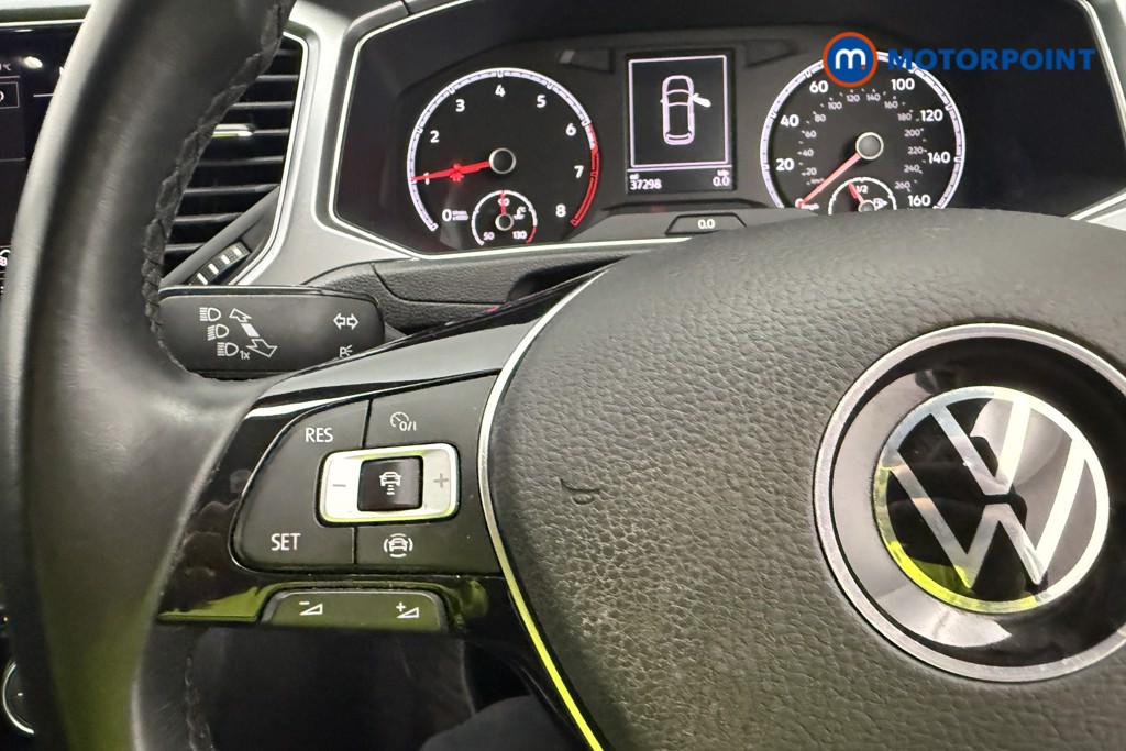 Volkswagen T-Roc Active Manual Petrol SUV - Stock Number (1627269) - 29th supplementary image