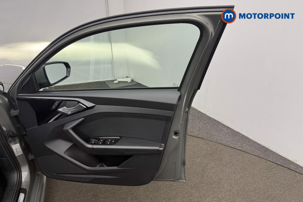 Audi A1 S Line Automatic Petrol Hatchback - Stock Number (1627278) - 16th supplementary image