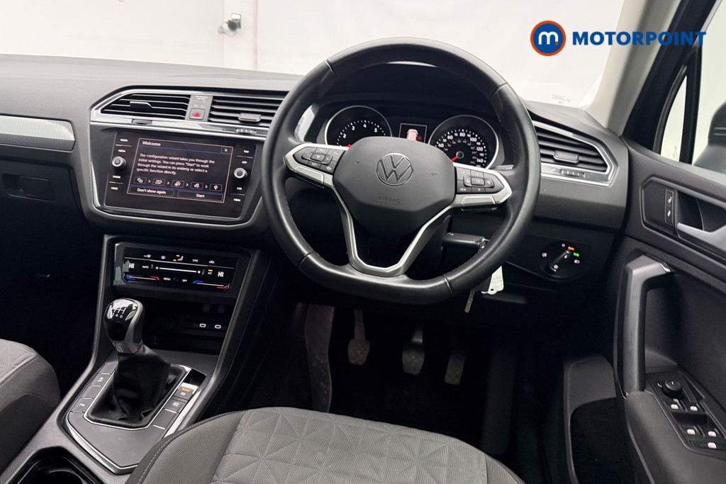 Volkswagen Tiguan Life Manual Petrol SUV - Stock Number (1627280) - 14th supplementary image