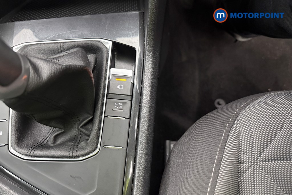 Volkswagen Tiguan Life Manual Petrol SUV - Stock Number (1627280) - 22nd supplementary image