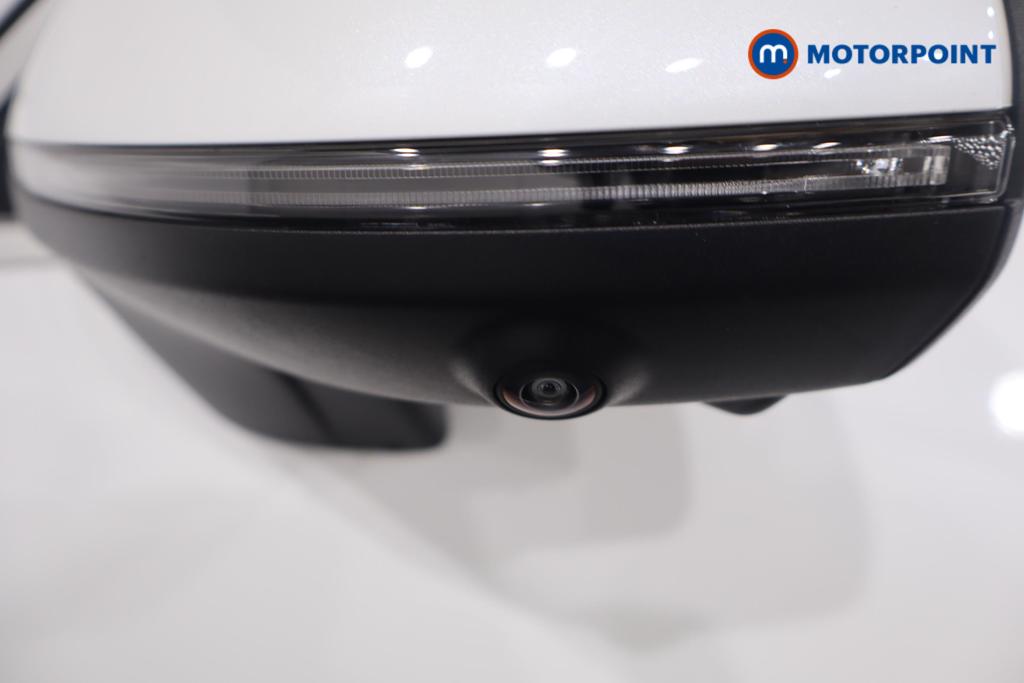 Mercedes-Benz GLC Amg Line Automatic Petrol SUV - Stock Number (1627328) - 26th supplementary image