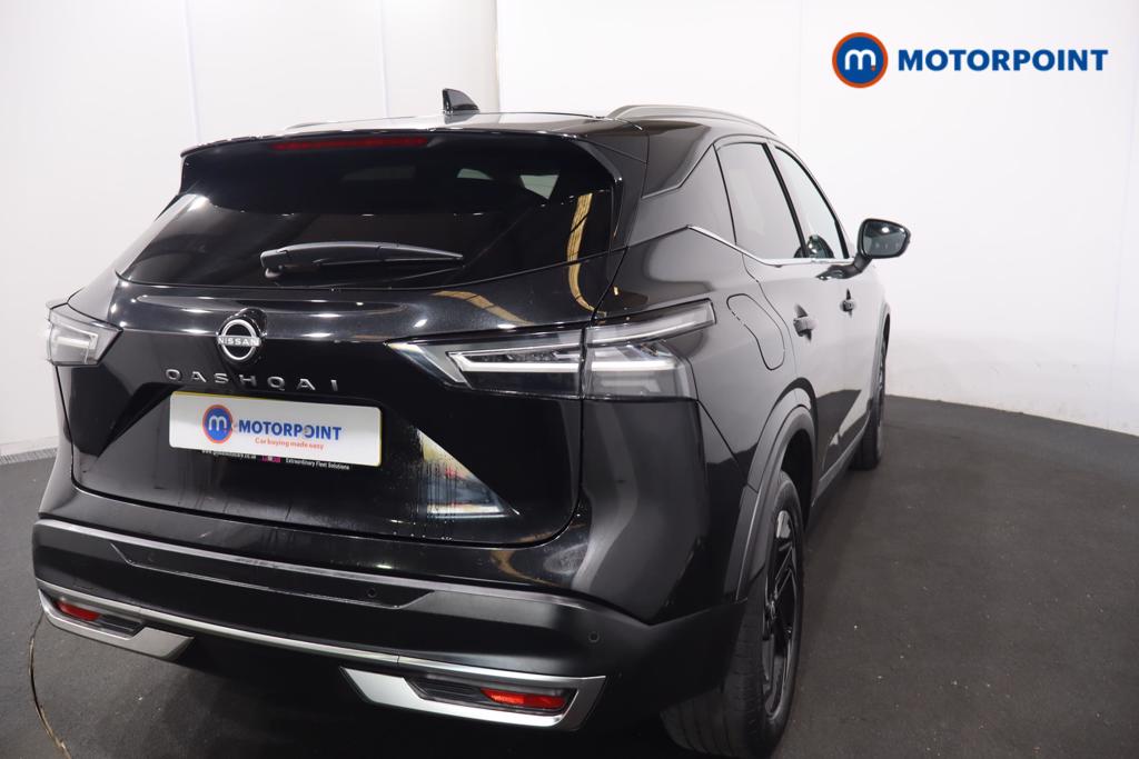 Nissan Qashqai N-Connecta Automatic Petrol SUV - Stock Number (1627951) - 2nd supplementary image