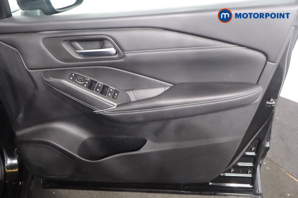 Nissan Qashqai N-Connecta Automatic Petrol SUV - Stock Number (1627951) - 11th supplementary image