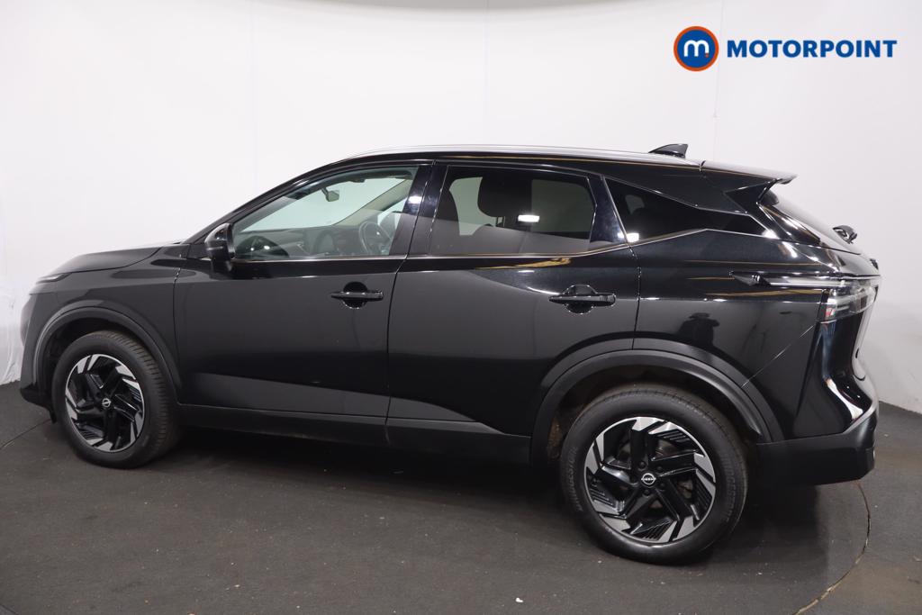 Nissan Qashqai N-Connecta Automatic Petrol SUV - Stock Number (1627951) - 32nd supplementary image