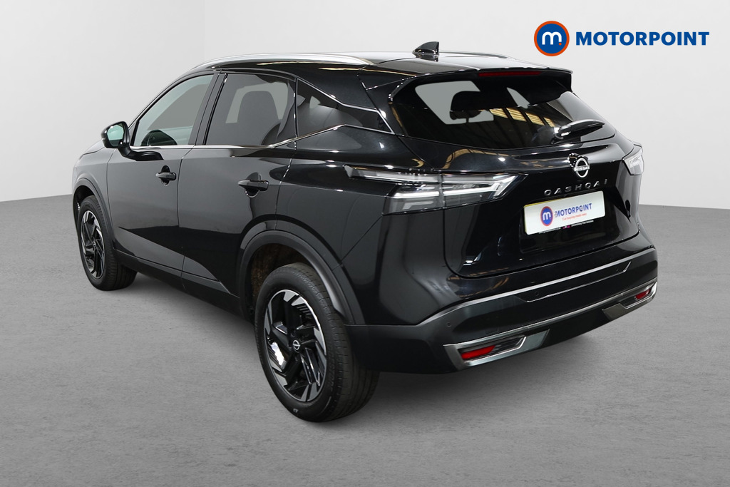 Nissan Qashqai N-Connecta Automatic Petrol SUV - Stock Number (1627951) - Passenger side rear corner