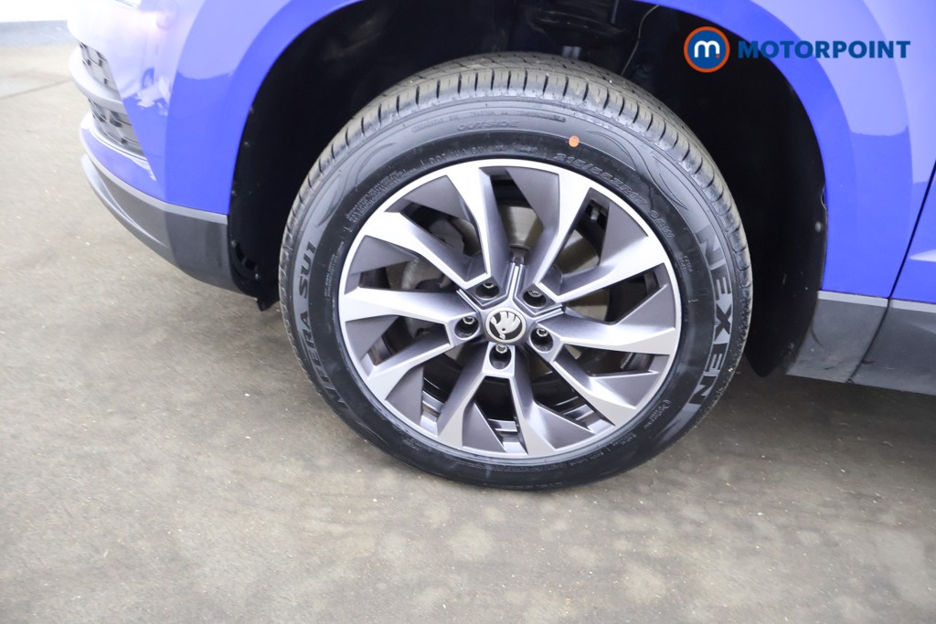 Skoda Karoq Se Drive Automatic Petrol SUV - Stock Number (1627996) - 4th supplementary image