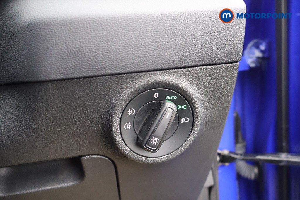 Skoda Karoq Se Drive Automatic Petrol SUV - Stock Number (1627996) - 9th supplementary image