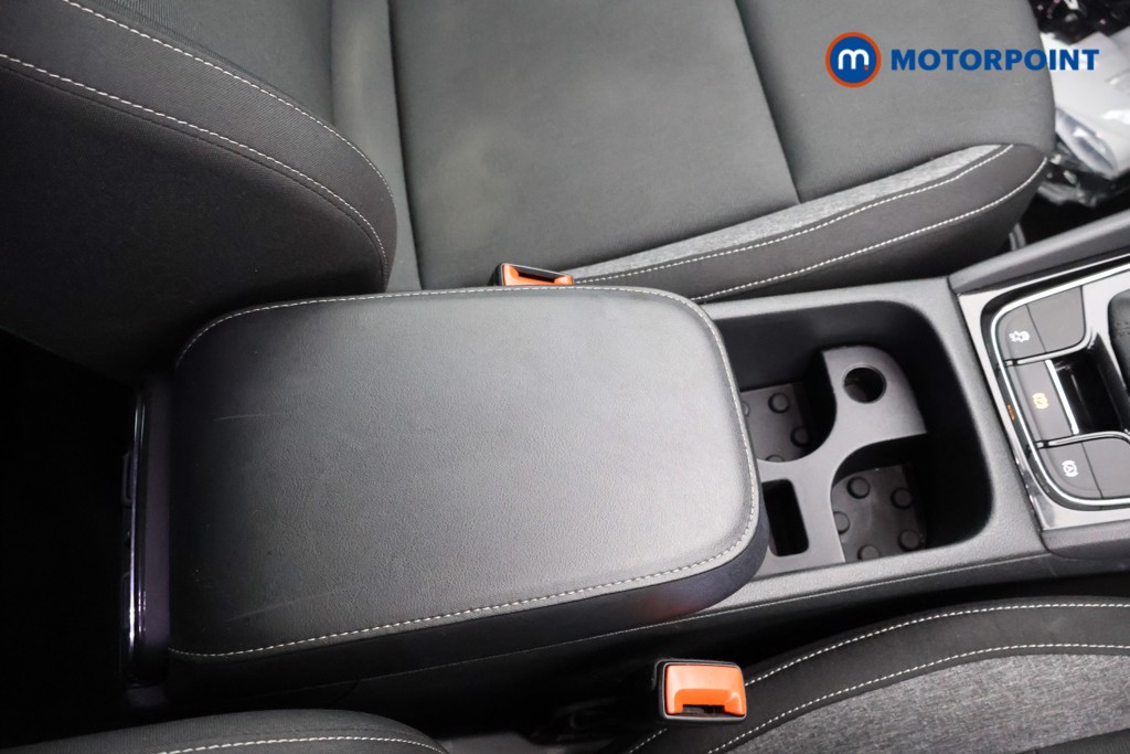 Skoda Karoq Se Drive Automatic Petrol SUV - Stock Number (1627996) - 15th supplementary image