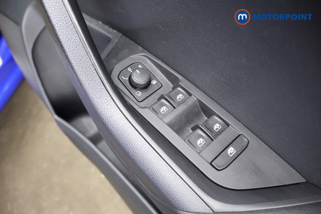 Skoda Karoq Se Drive Automatic Petrol SUV - Stock Number (1627996) - 17th supplementary image