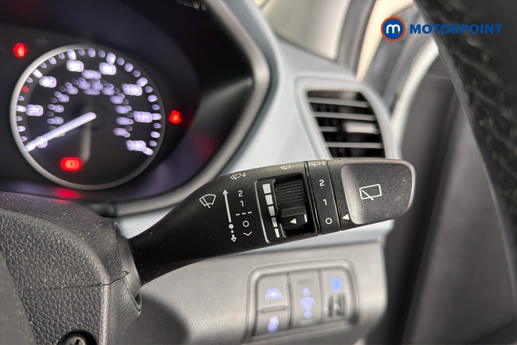 Hyundai I20 SE Automatic Petrol Hatchback - Stock Number (1628003) - 7th supplementary image