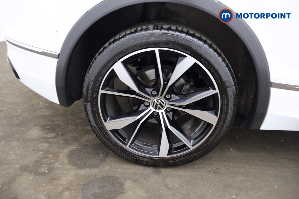 Volkswagen Tiguan R-Line Automatic Petrol SUV - Stock Number (1628107) - 2nd supplementary image