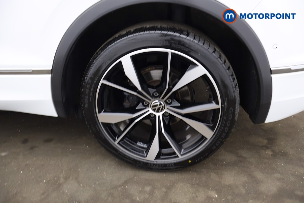Volkswagen Tiguan R-Line Automatic Petrol SUV - Stock Number (1628107) - 3rd supplementary image