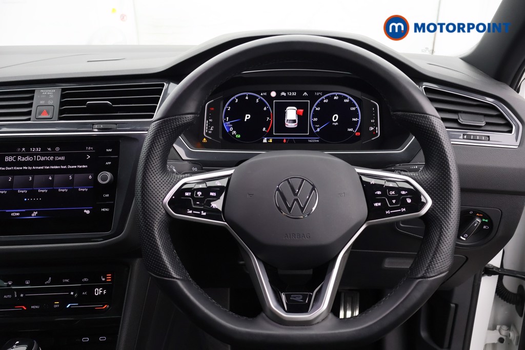 Volkswagen Tiguan R-Line Automatic Petrol SUV - Stock Number (1628107) - 6th supplementary image