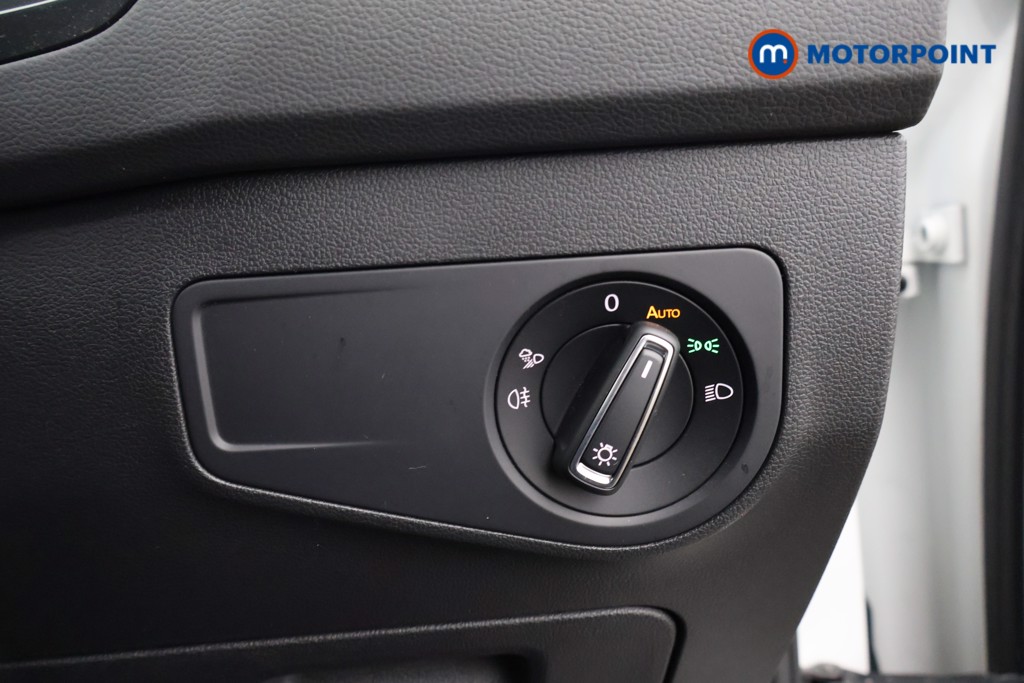 Volkswagen Tiguan R-Line Automatic Petrol SUV - Stock Number (1628107) - 12th supplementary image