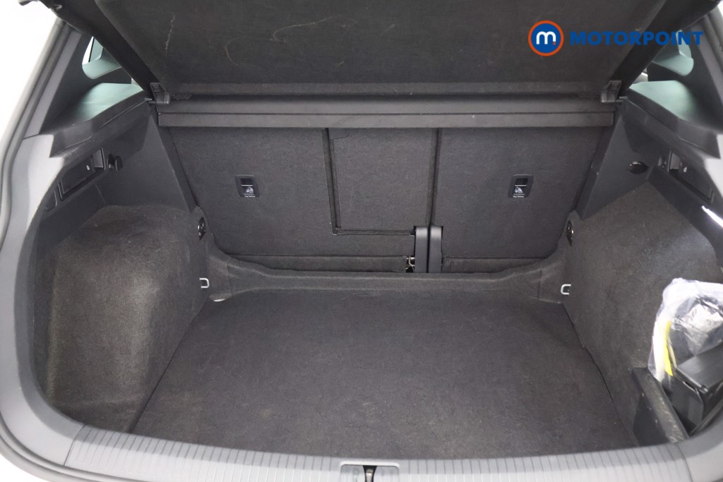 Volkswagen Tiguan R-Line Automatic Petrol SUV - Stock Number (1628107) - 26th supplementary image