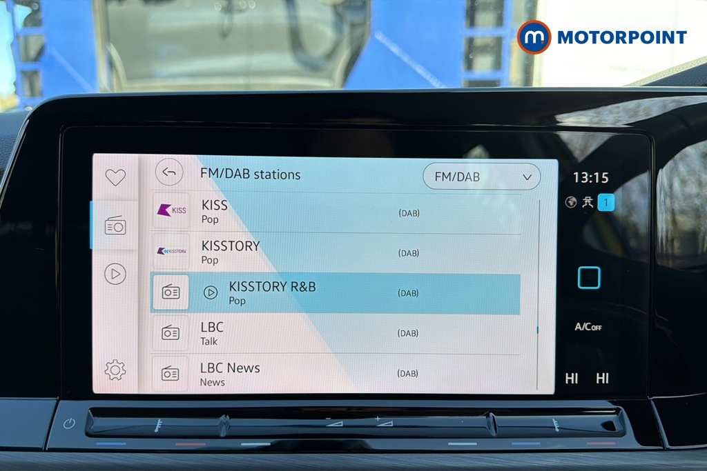 Volkswagen Golf Style Manual Diesel Hatchback - Stock Number (1628339) - 8th supplementary image