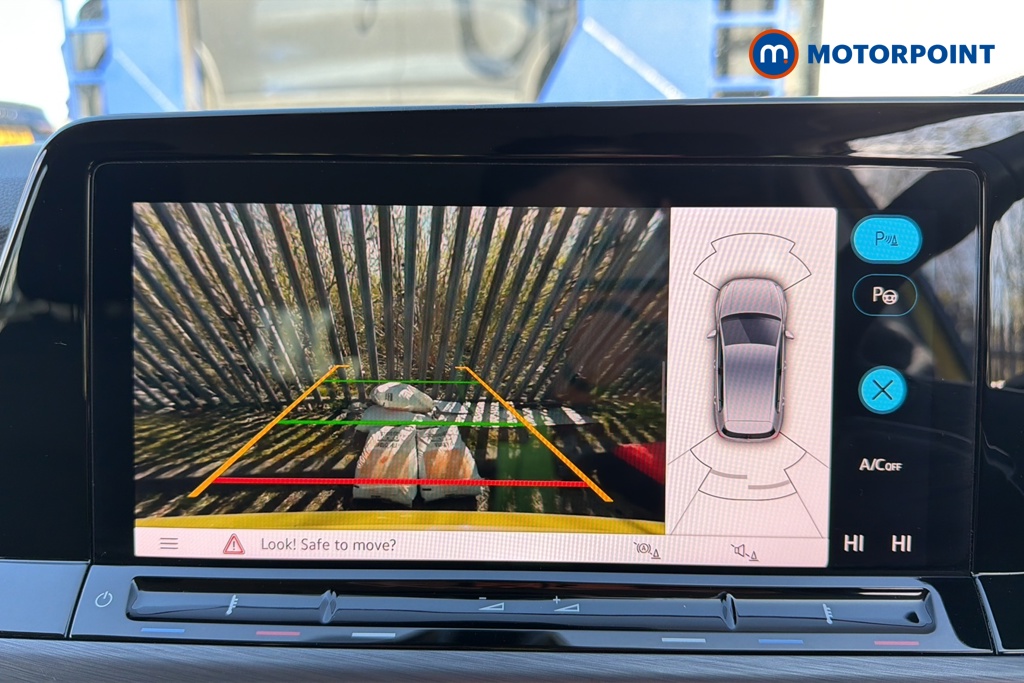 Volkswagen Golf Style Manual Diesel Hatchback - Stock Number (1628339) - 13th supplementary image