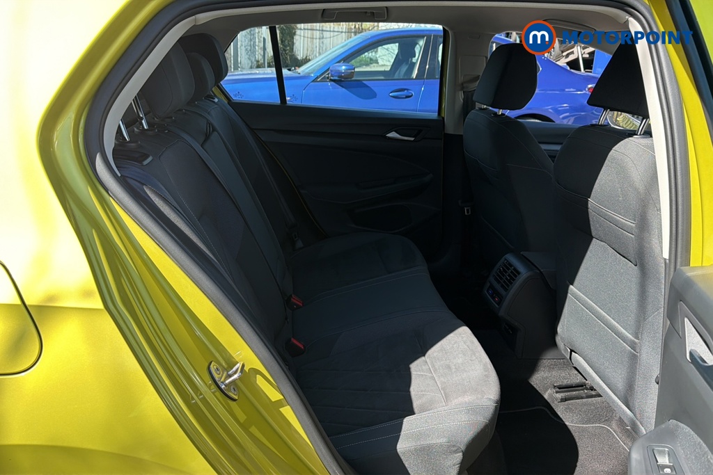 Volkswagen Golf Style Manual Diesel Hatchback - Stock Number (1628339) - 25th supplementary image