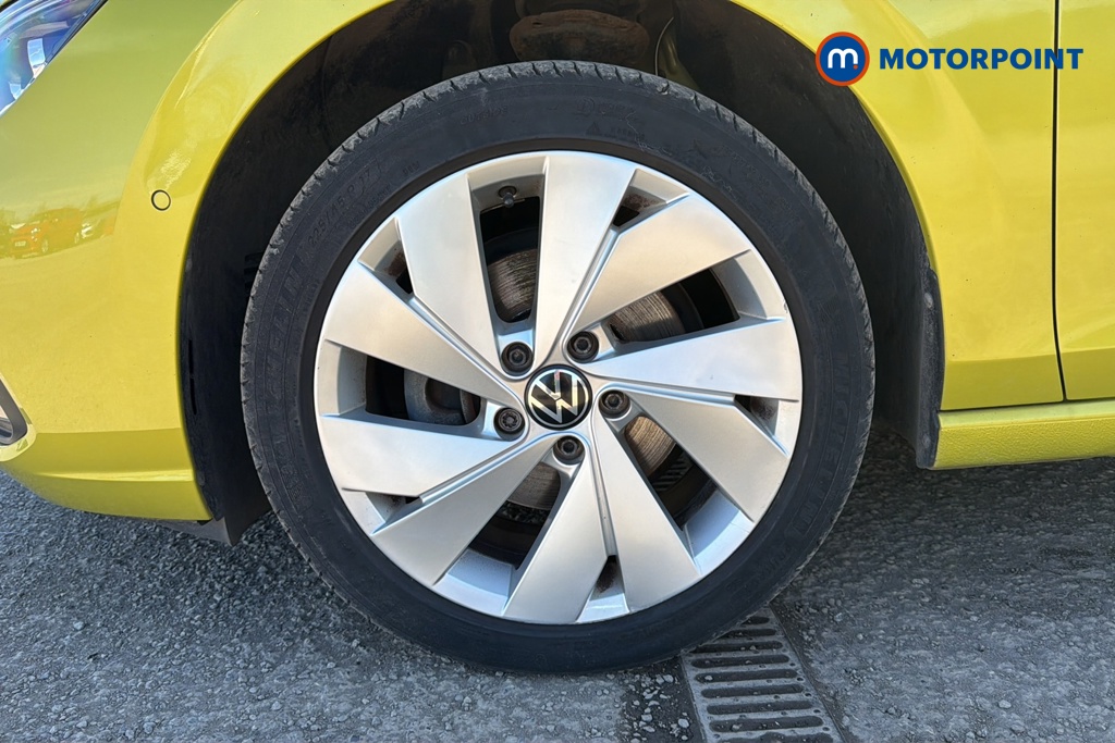 Volkswagen Golf Style Manual Diesel Hatchback - Stock Number (1628339) - 44th supplementary image