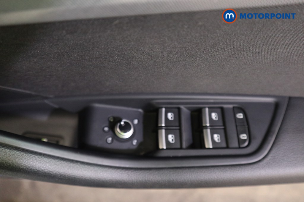 Audi A4 Technik Automatic Petrol Saloon - Stock Number (1628587) - 15th supplementary image