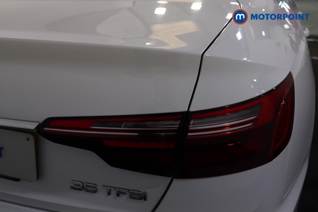 Audi A4 Technik Automatic Petrol Saloon - Stock Number (1628587) - 29th supplementary image