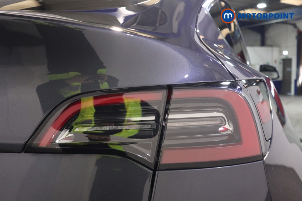 Tesla Model Y Long Range Automatic Electric SUV - Stock Number (1628939) - 28th supplementary image