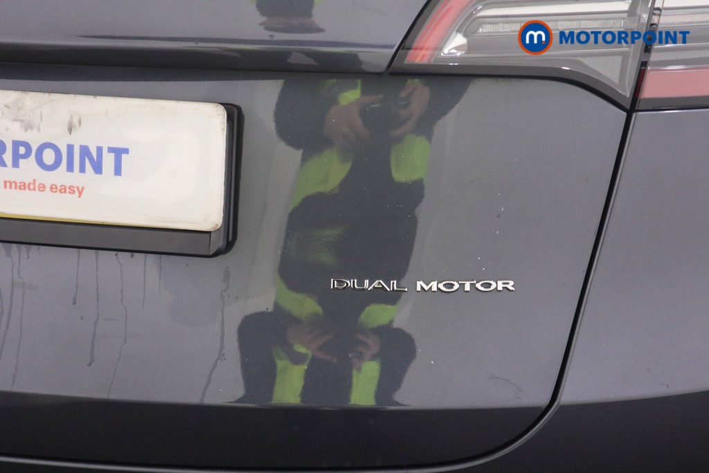 Tesla Model Y Long Range Automatic Electric SUV - Stock Number (1628939) - 29th supplementary image