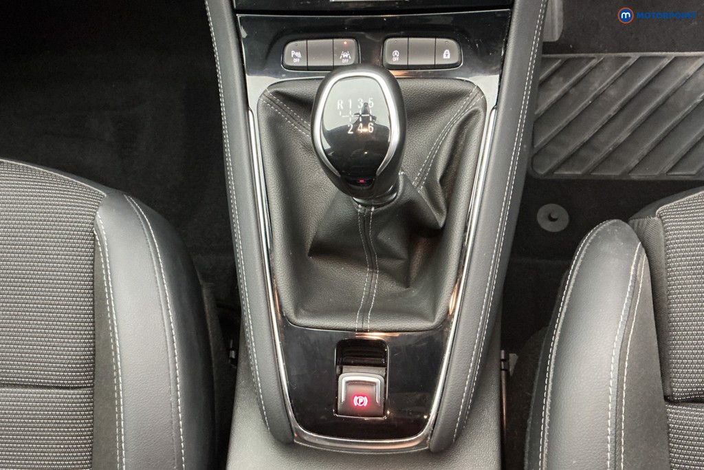 Vauxhall Grandland GS Manual Petrol SUV - Stock Number (1628985) - 19th supplementary image